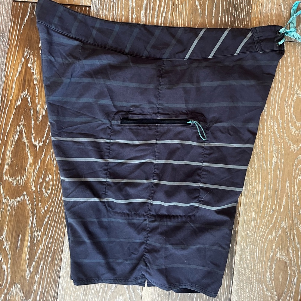 PATAGONIA Patagonia Hydropeak Board Shorts - Picture 5 of 6